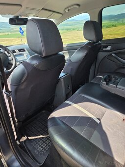 Ford Kuga 2.0 TDCi DPF Trend 2WD - 12