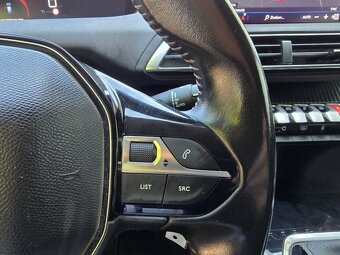 Peugeot 3008 1.2 PureTech 130k Active Pack, Mesačne: 220€ - 12