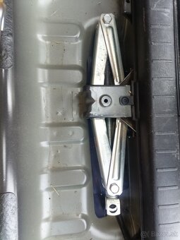 Suzuki Jimny 1.3i 4x4 - 12