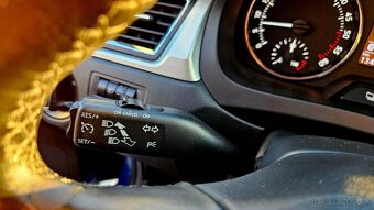Rapid Spaceback - 12