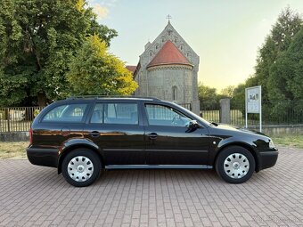 Škoda Octavia Combi Tour - 12
