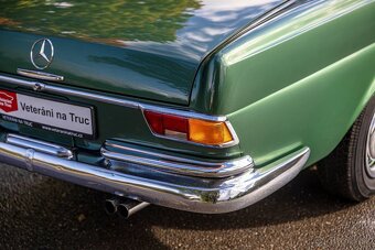 Mercedes Benz w111 250 SE - 12