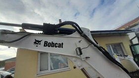 Bobcat E32, rok 2010 - 12
