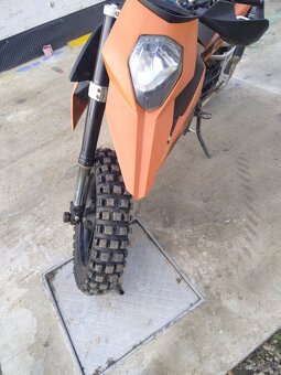 KTM LC4 690sm - 12