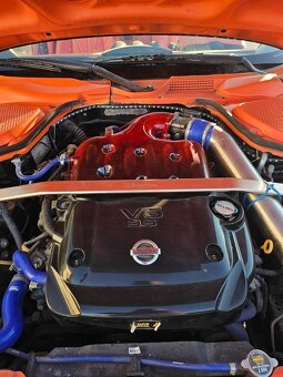 Nissan 350Z - 12