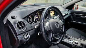 Mercedes-Benz C200 CDI Blue Elegance A/T 2012 183000km - 12