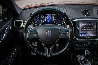 Maserati Ghibli S Q4, 302kW - 12