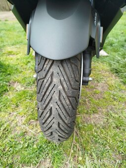 Honda Forza 125 - 12