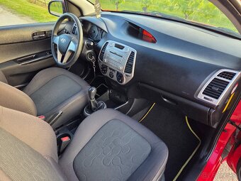 Hyundai i20 1.25 16V 74KW/100PS R.V.03/2010 - 12