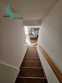 Exluzívne dom v prvej rade od mora s nerušeným výhľadom na m - 12