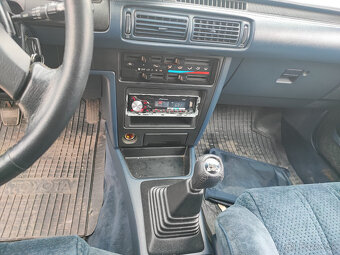 Toyota Camry Limuzina dlhy special rv 1987 169000km s TP - 12
