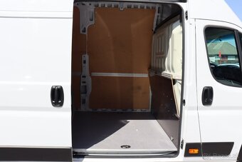 Citroën Jumper 2.2 BlueHDi 165k s hydraulickým čelom L4H3 - 12