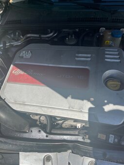 Rozpredám alfa romeo 159sw 2009 - 12