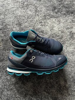 17x boty On Running Cloud vel 44 - 44,5 - 45 - 12