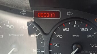 PEUGEOT 206  5P 1,4E - 12