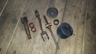 V3s diely nápravy - 12