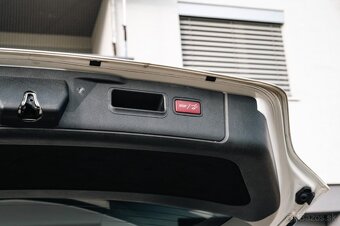 Mercedes-Benz R 300 CDI - 12