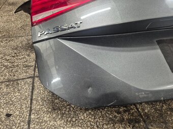 Predám piate dvere na Volkswagen Passat b8 VARIANT - 12