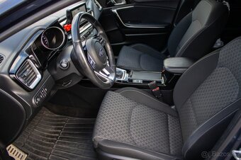 Kia Ceed SW 1.6CRDi automat rozvody top stav - 12