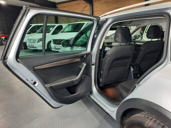 Škoda Octavia Combi SCOUT 2.0 TDI 184k Drive DSG 4x4 - 12