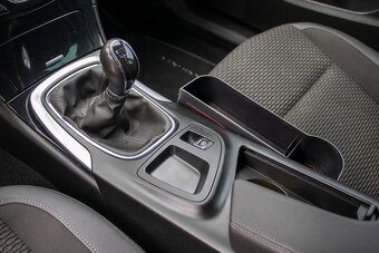 Predam Opel Insignia Combi Sports Tourer Inovation - 12