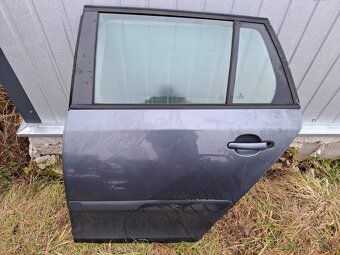 Škoda Fabia 2.  Dvere. - 12