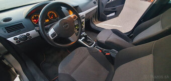 Opel Astra Caravan 1.9 CDTI 88KW 10/2010 - 12