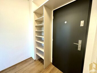 NA PRENÁJOM 1- IZB. BYT s LOGGIOU,SENICA,PALÁRIKOVA UL - 12