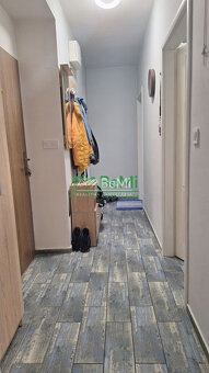 Pekný  2-izbový byt v Slavošovciach  - NA PREDAJ - 12