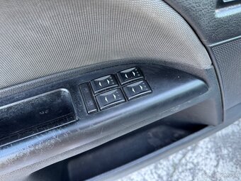 Ford Mondeo Combi 2.0 TDCi Trend Plus - 12