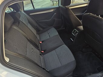 Škoda Octavia Combi 1.6 TDI M5 Ambition Navi DVD R16 Orig.KM - 12