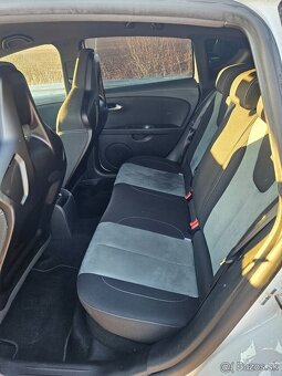 Seat Leon Cupra R310 White Edition - 12