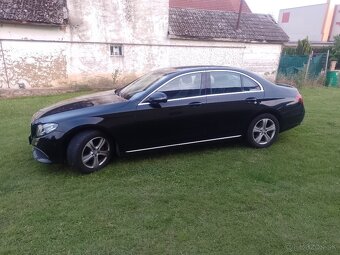 Predám Mercedes E200 model w213 ročník 2017 - 12