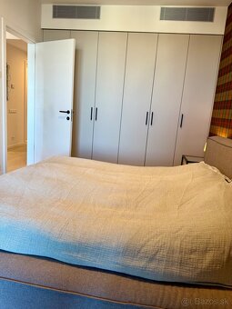 Prenájom 2-izbového bytu v Sky Parku s výhľadom na hrad - 12