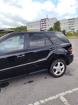 Mercedes Benz ml 320 TDI - 12