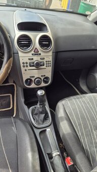 Opel Corsa D 1,2i 59kw kód motora: Z12XEP - 12