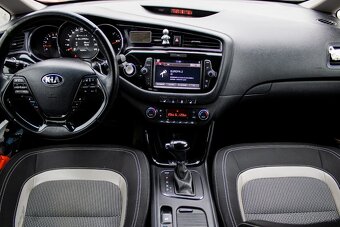 Kia Cee’d SW 1.6CRDi (2017) - 12