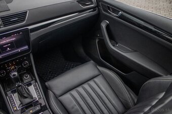Škoda Superb Combi 2.0 TDI SCR L&K DSG 2022 - 12
