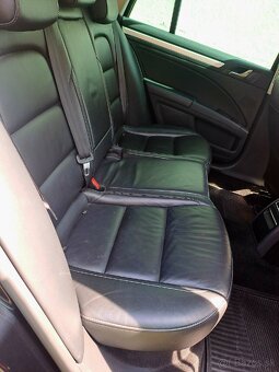 Škoda Superb Combi 4x4 2.0TDI - 12