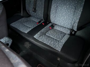 Hyundai Galloper 2.5 TD TC A/C - 12