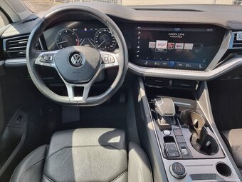 Volkswagen Touareg 3.0 V6 TDI AT8 Elegance 4x4 za 32.990 € - 12