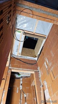 Striekaná penová izolácia a parozábrana + termokamera - 12
