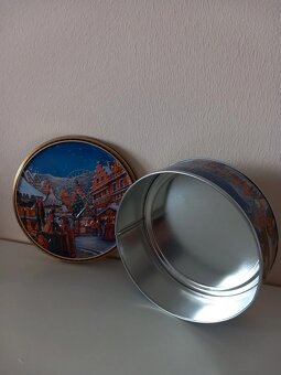 Staré i novšie plechové nádoby - cena za balík 9ks spolu - 12