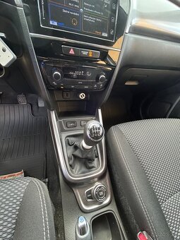 Suzuki Vitara - 12