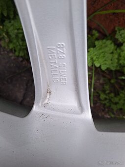 5x112 r18 škoda originál - 12