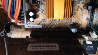 Predám základnú dosku Kobian/Mercury KOB 694X TFSX - 12