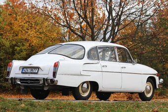 Tatra 603 - 12