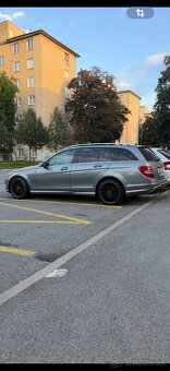Mercedes C250 4Matic - 12