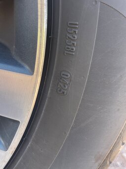 Mitsubishi Outlander 4x4 benzin automat SK 7 miest 2019 - 12