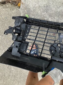 maska držák vw t6.1 Mřížka předního nárazníku - 12